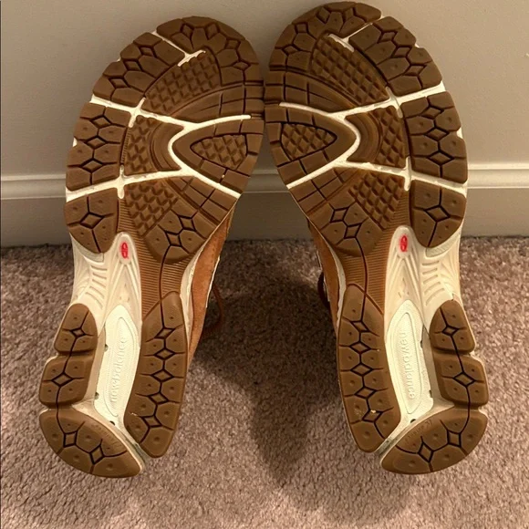 New Balance Men's 2002RX “Tobacco” sneakers; size 11; NWOT - Picture 16 of 16